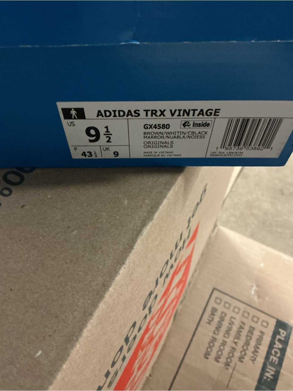 adidas TRX VINTAGE Box Label in Brown, 9.5